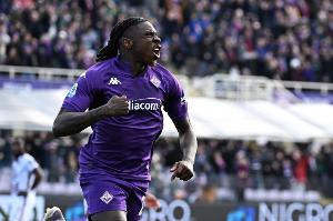 记者：利雅得新月正在询问小基恩的情况，接触仍在继续