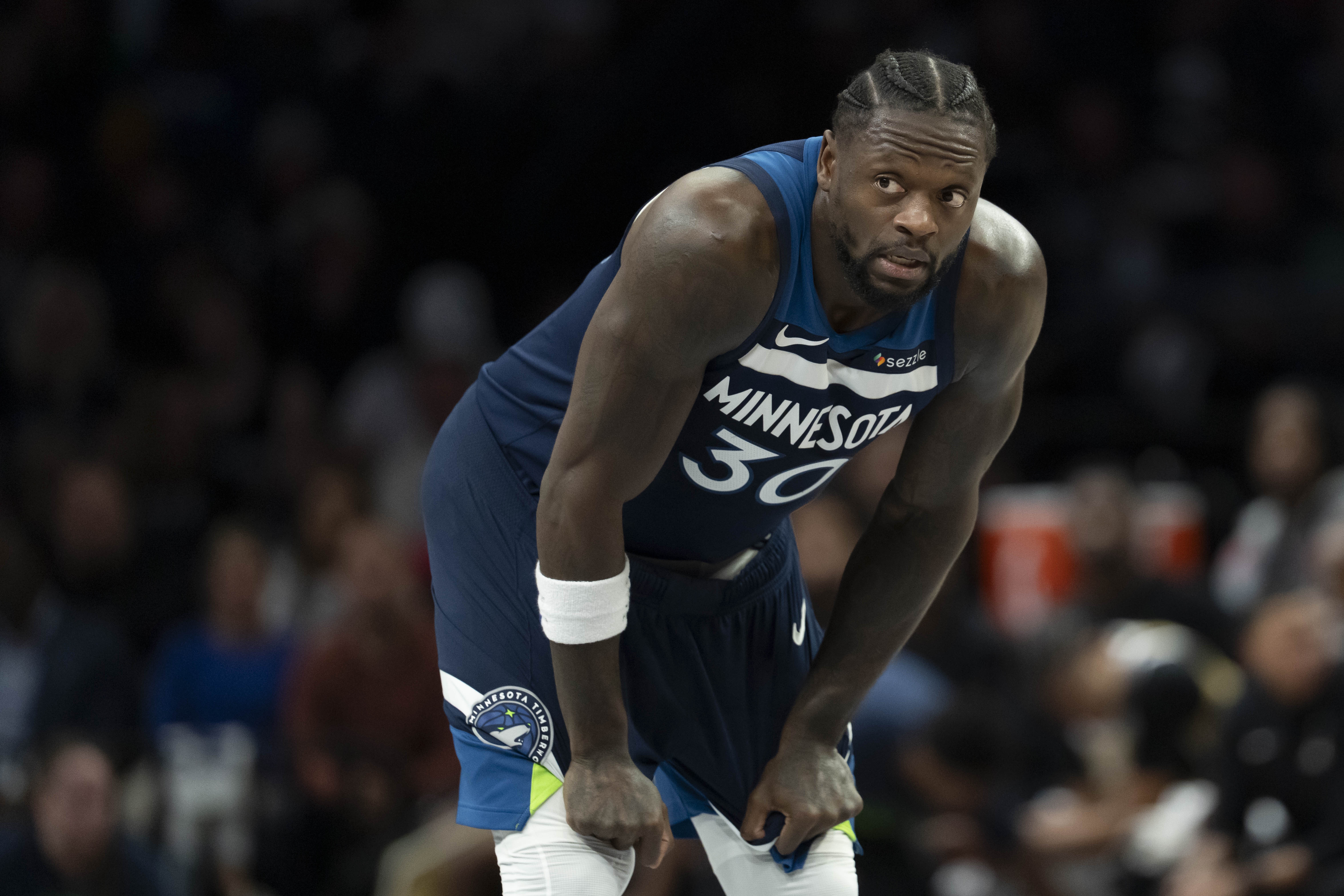 bwin必赢-无力回天！兰德尔17中10空砍30分7板6助 罚球7中7&amp;6犯离场